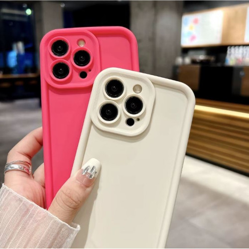 TP-16 Силиконов калъф с връзка за iPhone 13 - Бял