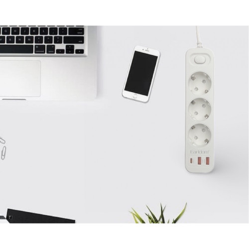 Earldom ES-SC13 Разклонител с 3 Гнезда+2 USB Порта 2.4A+1 USB-C 3000W