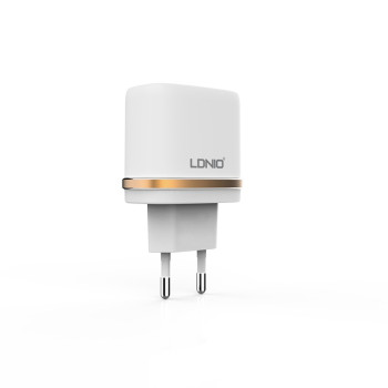 220V Зарядно LDNIO DL-AC52 2.4A TYPE-C
